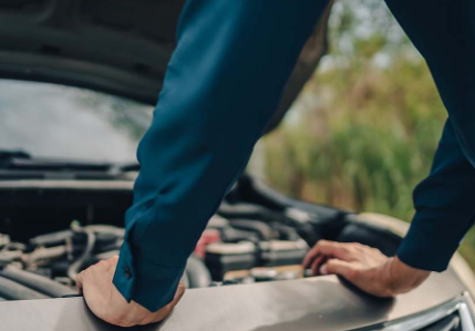 Kereta bunyi cengkerik bila tekan minyak