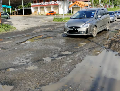 kereta berbunyi bila jalan tidak rata